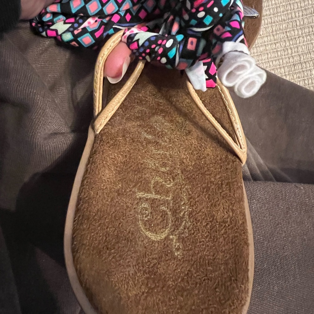 Sandals - Picture 5 of 5